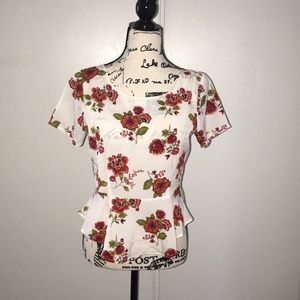💜New floral top size M